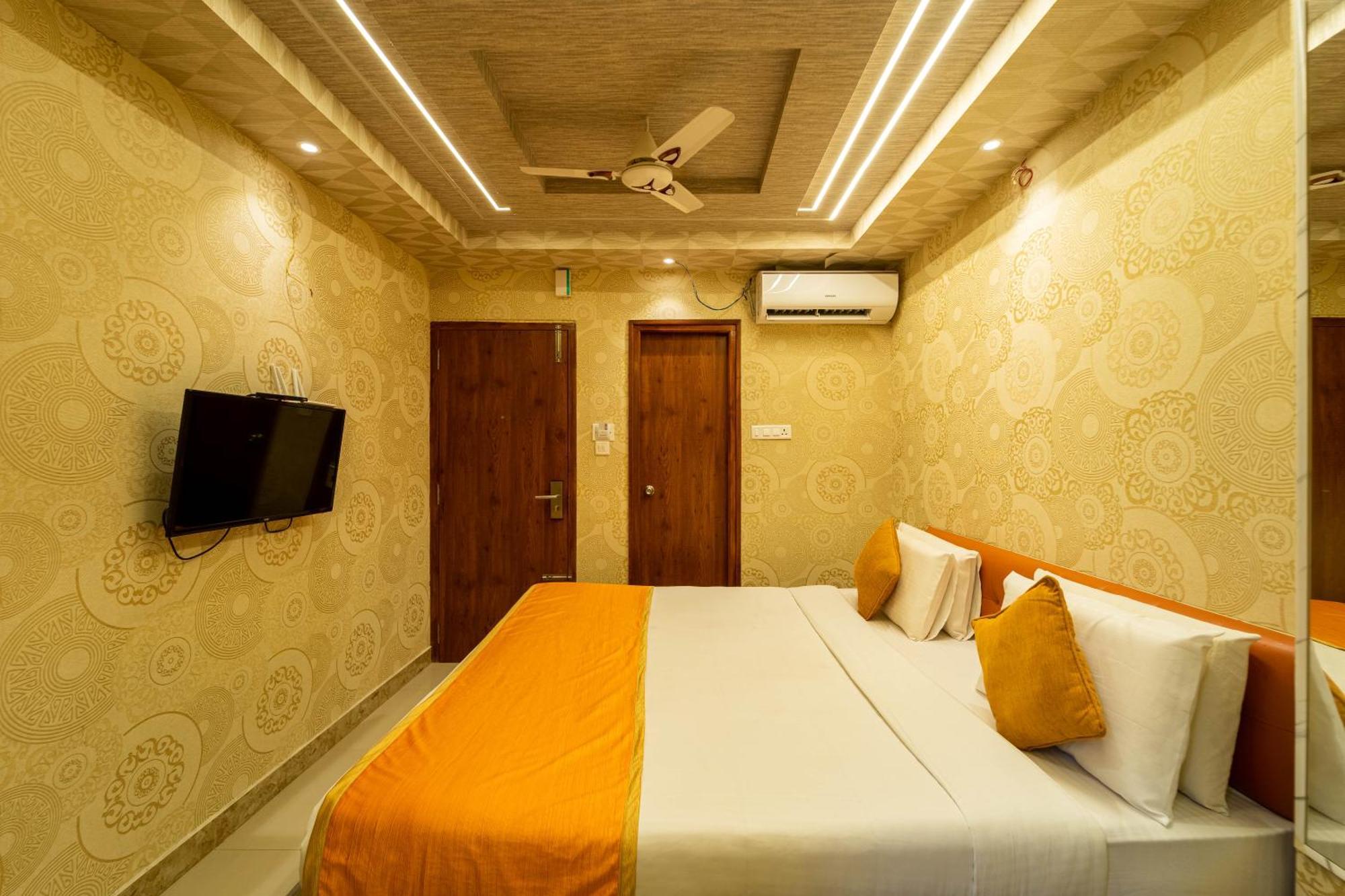 Seasons Suites Бангалор Номер фото